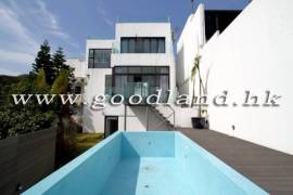 Clear Water Bay Villa For Sale