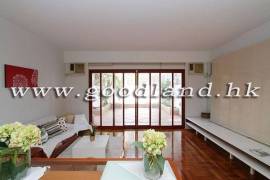 Clear Water Bay Villa For Sale
