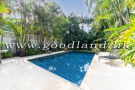 Clear Water Bay Villa For Sale