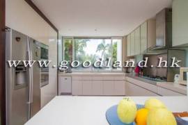 Clear Water Bay Villa For Sale