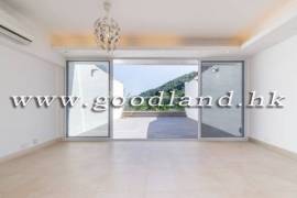 Clear Water Bay Villa For Sale