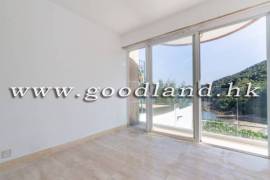 Clear Water Bay Villa For Sale