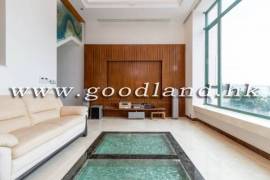 Clear Water Bay Villa For Sale