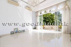 Clear Water Bay Villa For Sale