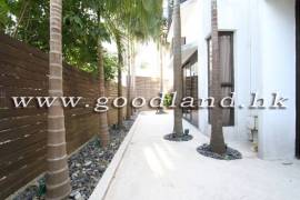 Clear Water Bay Villa For Sale