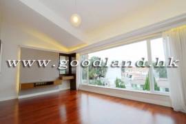Clear Water Bay Villa For Sale