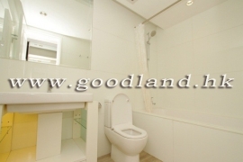 Clear Water Bay Family Villa With Garage For Sale