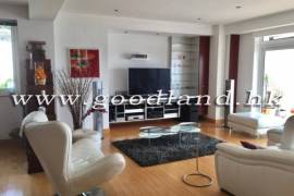 Clear Water Bay Villa For Sale