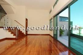 Clear Water Bay Villa For Sale