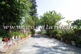 Clear Water Bay Villa For Sale