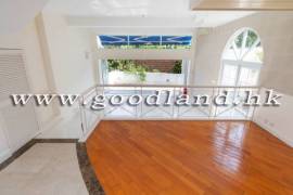 Clear Water Bay Villa For Sale
