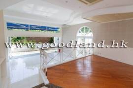Clear Water Bay Villa For Sale