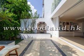 Clear Water Bay Villa For Sale