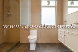 Clear Water Bay House with Garden | Prime Location