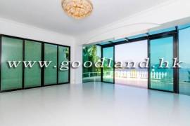 Clear Water Bay Villa For Sale