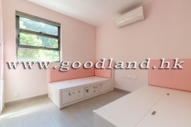 CLEAR WATER BAY | Decent 3-Bed Village House with Open Greenery View