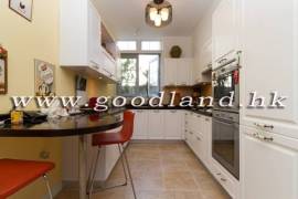 Clear Water Bay Villa For Sale