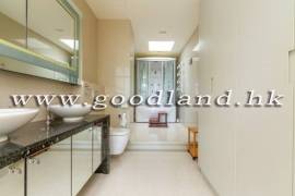 Clear Water Bay Villa For Sale