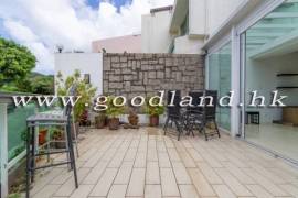 Clear Water Bay Villa For Sale