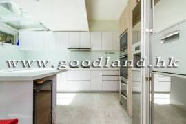 Clear Water Bay Villa For Sale