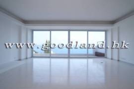 Clear Water Bay Villa For Sale