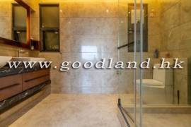 Clear Water Bay Villa For Sale