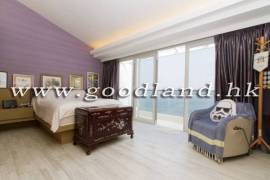 Clear Water Bay Villa For Sale
