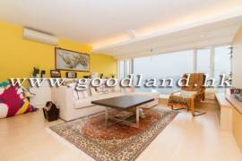 Clear Water Bay Villa For Sale
