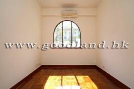 Clear Water Bay Villa For Sale