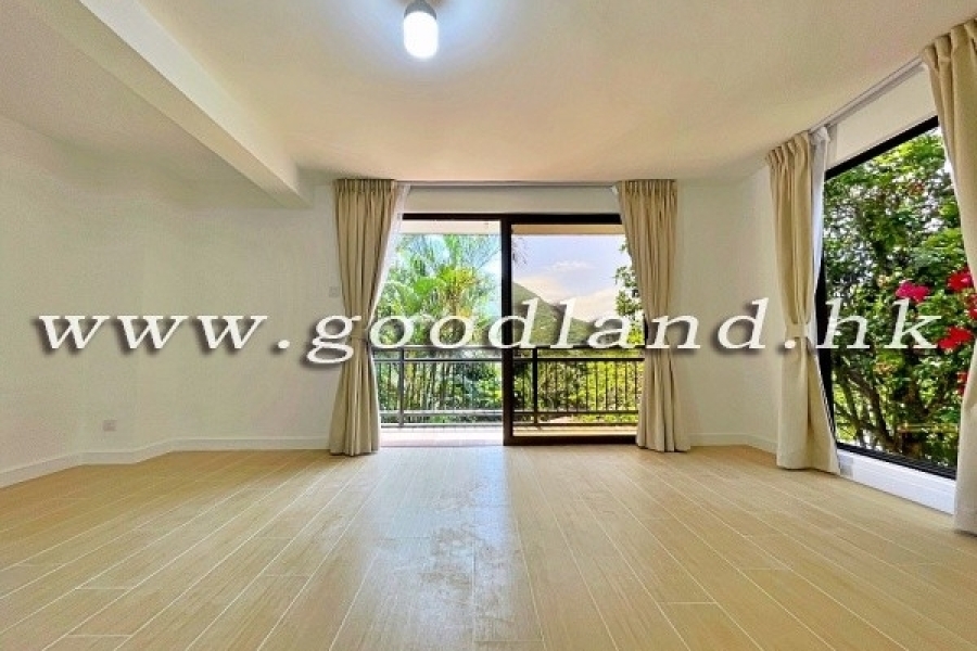 CLEAR WATER BAY Village House with Front & Back Yard, Pool & Tennis Court For Rent
