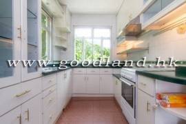 CLEAR WATER BAY Village House with Sea View From All Levels For Rent