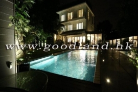 CLEAR WATER BAY Detached Garden House With Pool For Sale