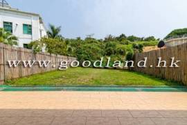 CLEAR WATER BAY Village House with Huge Lawn Garden and Greenery View For Rent