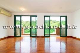 CLEAR WATER BAY Village House with Huge Lawn Garden and Greenery View For Rent