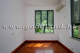 CLEAR WATER BAY Village House with Huge Lawn Garden and Greenery View For Rent