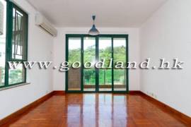 CLEAR WATER BAY Village House with Huge Lawn Garden and Greenery View For Rent