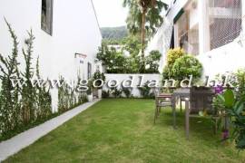 Clear Water Bay Villa For Sale