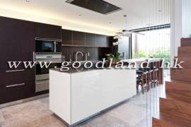 Clear Water Bay Villa For Sale