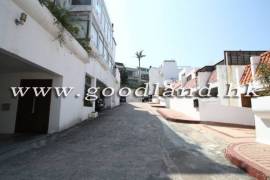 Clear Water Bay Villa For Sale
