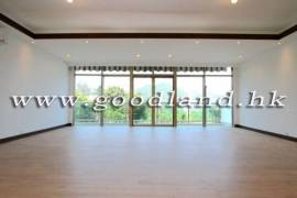 Clear Water Bay Villa For Sale