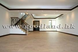 Clear Water Bay Villa For Sale