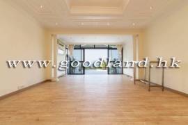 Clear Water Bay Villa For Sale