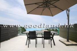 Clear Water Bay Villa For Sale