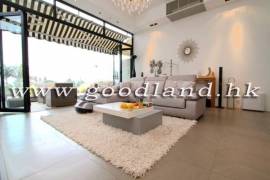 Clear Water Bay Villa For Sale