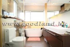 Clear Water Bay Villa For Sale