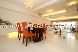 Clear Water Bay Villa For Sale