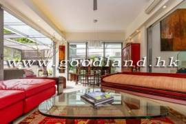 Clear Water Bay Villa For Sale