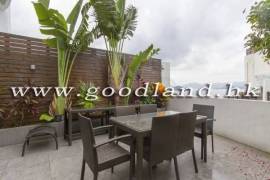 Clear Water Bay Villa For Sale