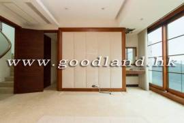 Clear Water Bay Villa For Sale