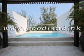 Clear Water Bay Villa For Sale